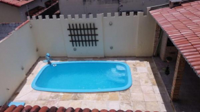 LINDO SOBRADO COM PISCINA PARA ATÉ 10 HÓSPEDES!